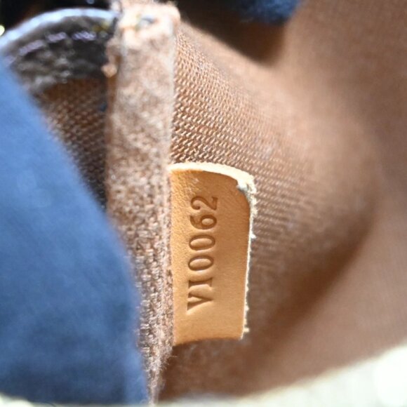 Authentic Louis Vuitton Monogram Pochette Accessories Pouch Bag bsj746-111325 - Picture 14 of 16